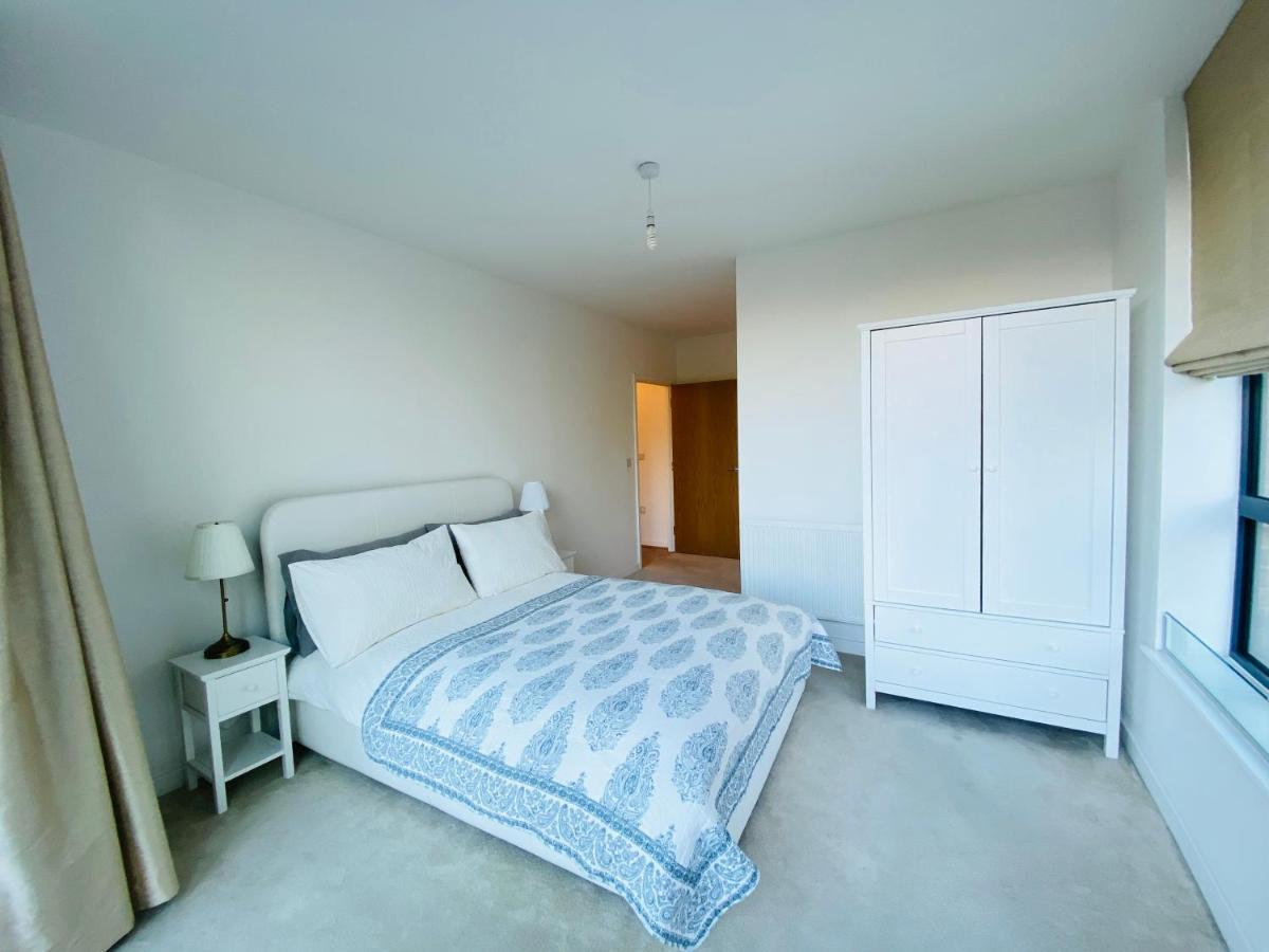 Spacious Two Bedroom Apartment In Balham London Eksteriør billede